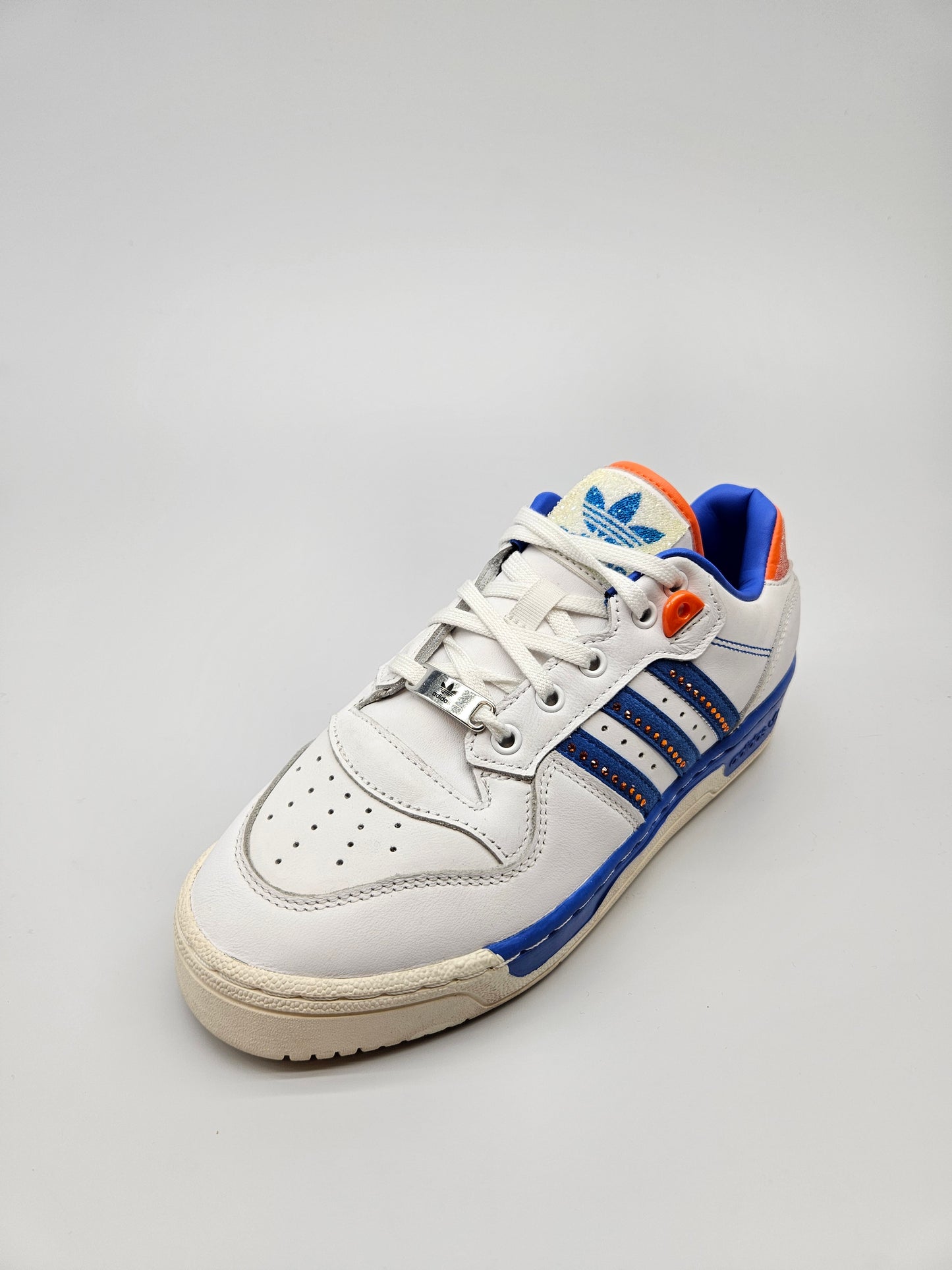 ADIDAS NOVI ORIGINAL PATIKI BR 37