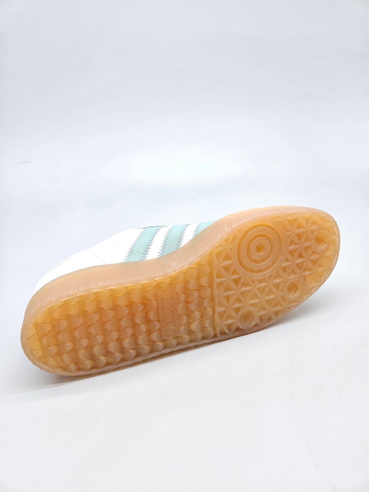ADIDAS NOVI ORIGINAL PATIKI BR 40