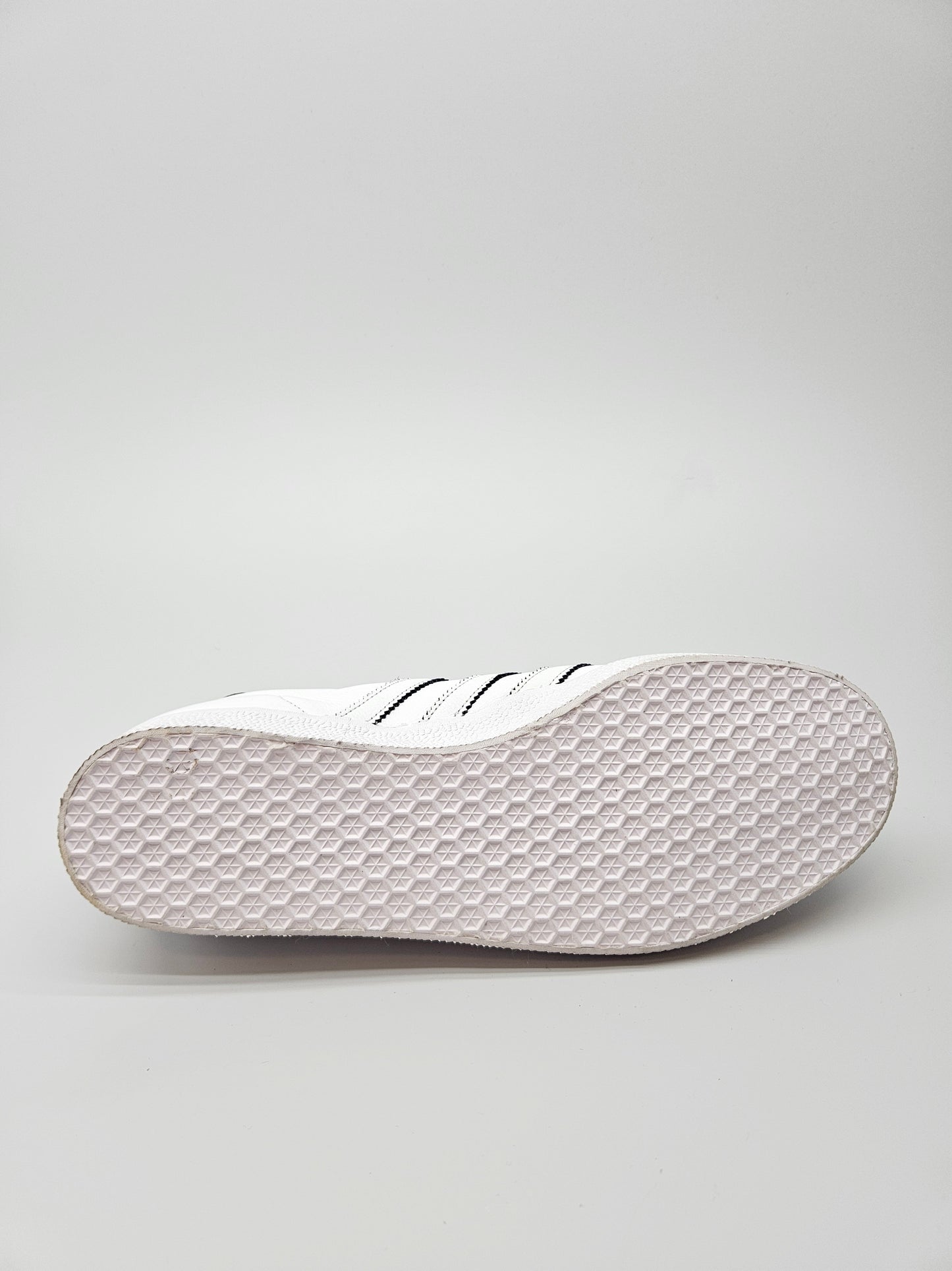 ADIDAS NOVI ORIGINAL PATIKI BR 46