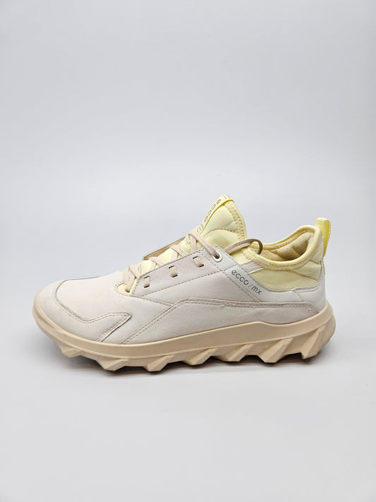 ECCO ORIGINAL KOZNI PATIKI BR 38