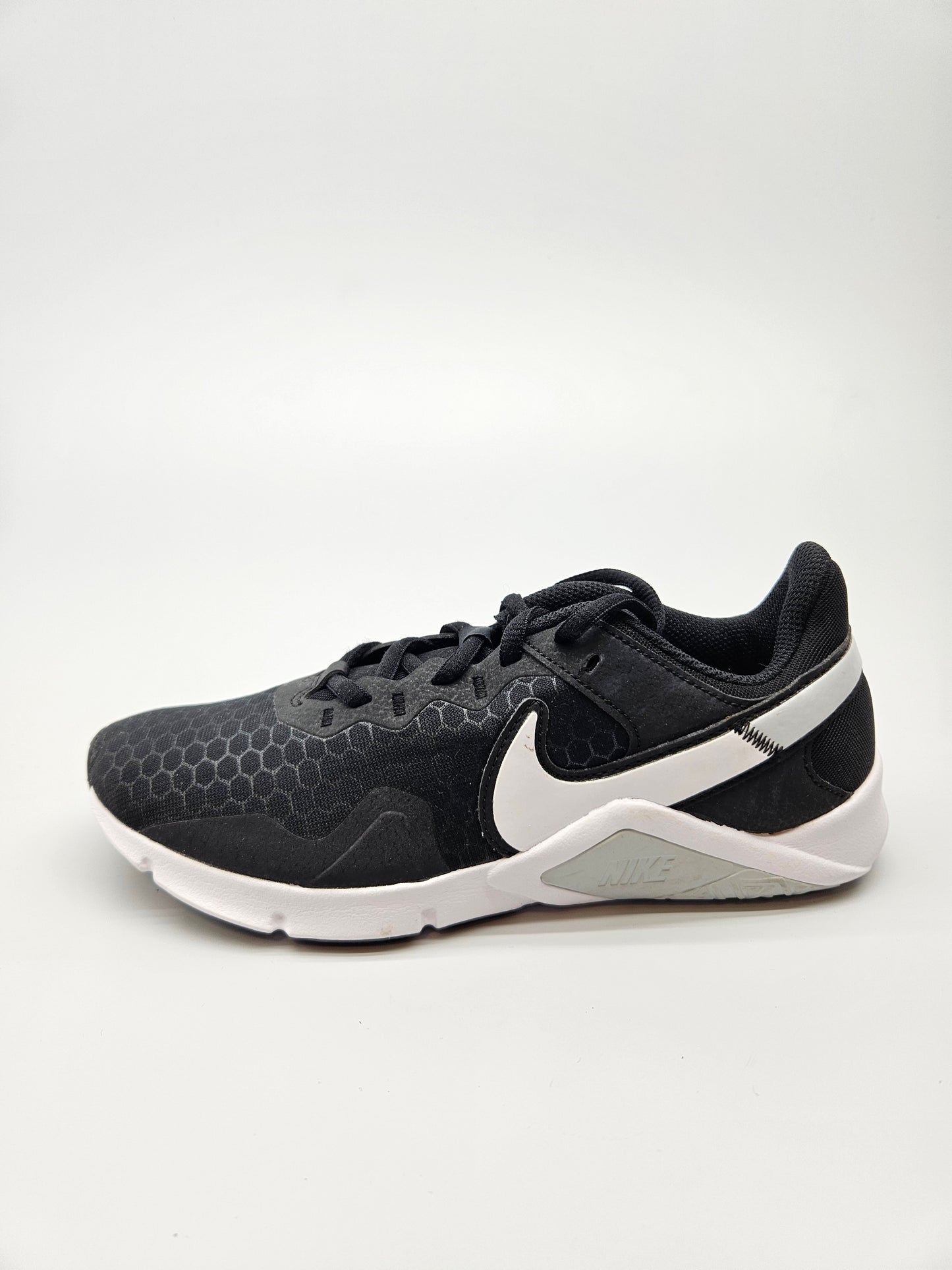 NIKE NOVI ORIGINAL PATIKI BR 36.5