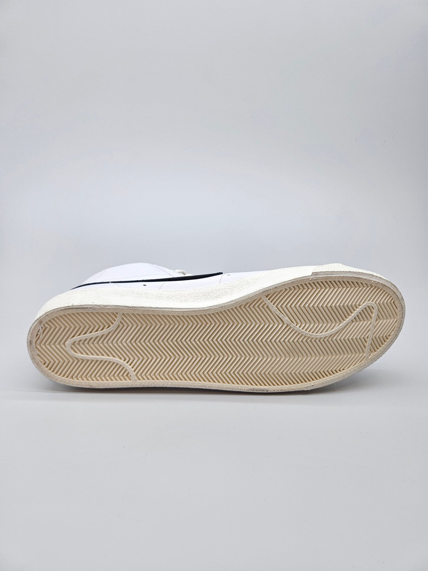 NIKE NOVI ORIGINAL PATIKI BR 46