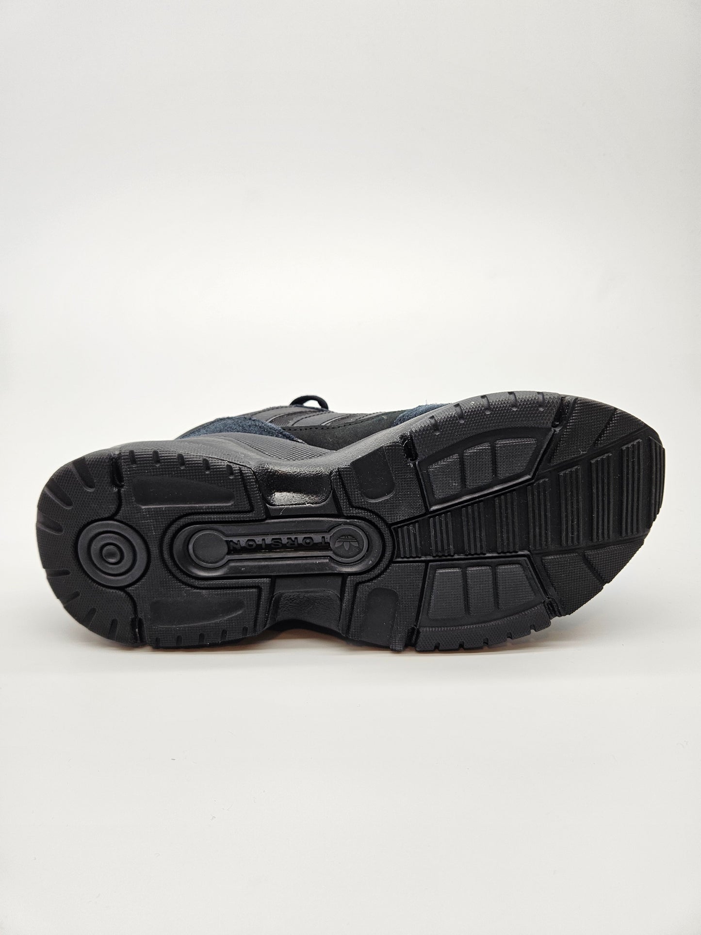 ADIDAS NOVI ORIGINAL PATIKI BR 38