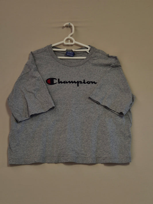 CHAMPION ZENSKA MAICA GOLEMINA L