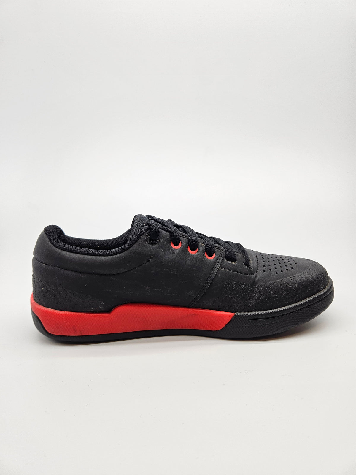 ADIDAS FIVETEN ORIGINAL PATIKI BR 44.5