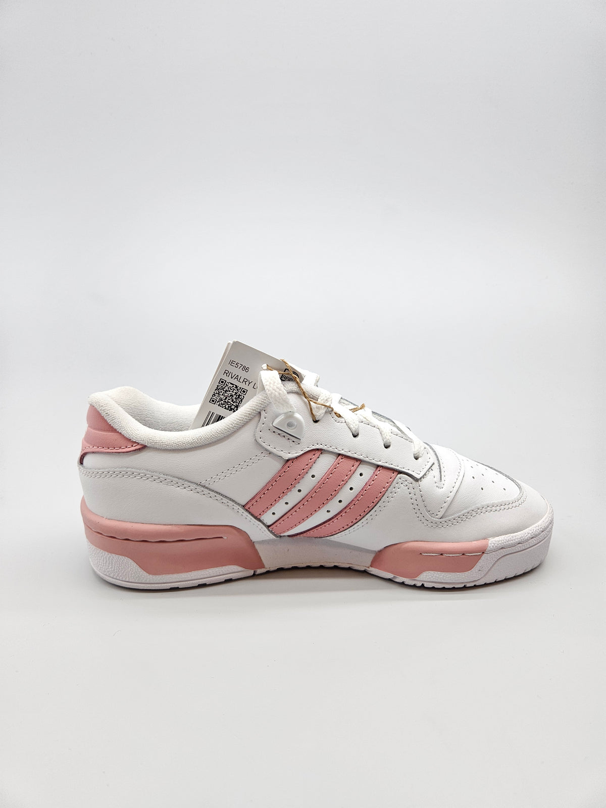 ADIDAS NOVI ORIGINAL PATIKI BR 37