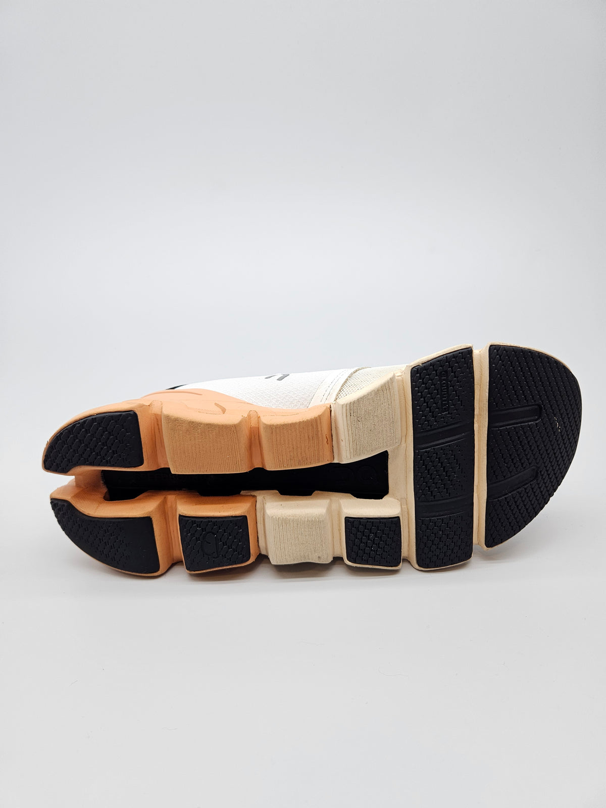 ON RUNNING ORIGINAL PATIKI BR 40