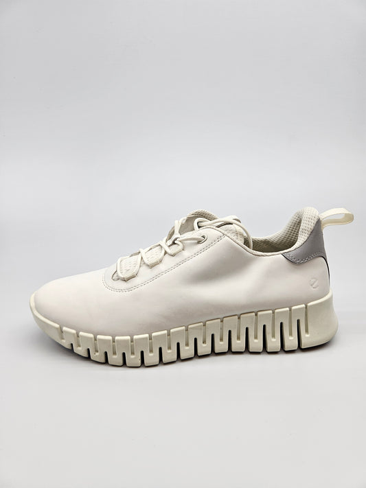 ECCO ORIGINAL KOZNI PATIKI BR 42