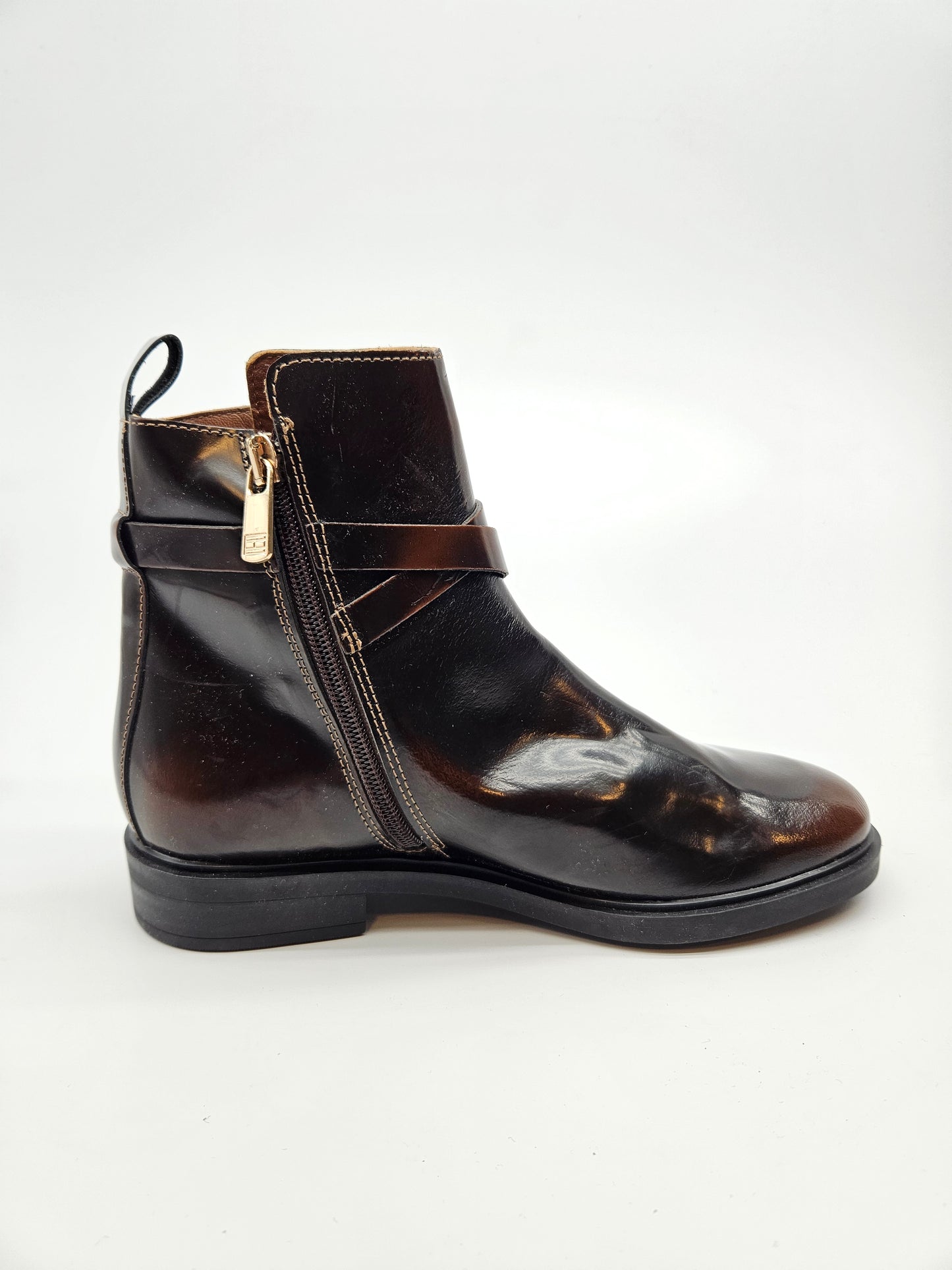 TOMMY HILFIGER NOVI ORIGINAL PATIKI BR 37
