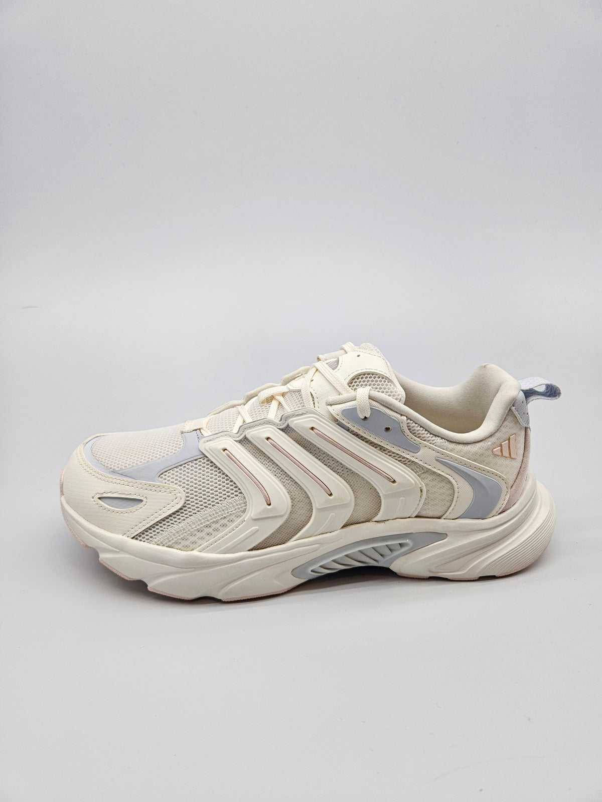 ADIDAS NOVI ORIGINAL PATIKI BR 40.5