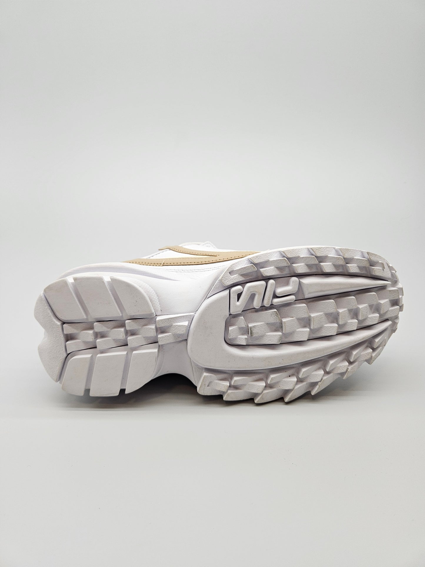 FILA NOVI ORIGINAL PATIKI BR 38.5