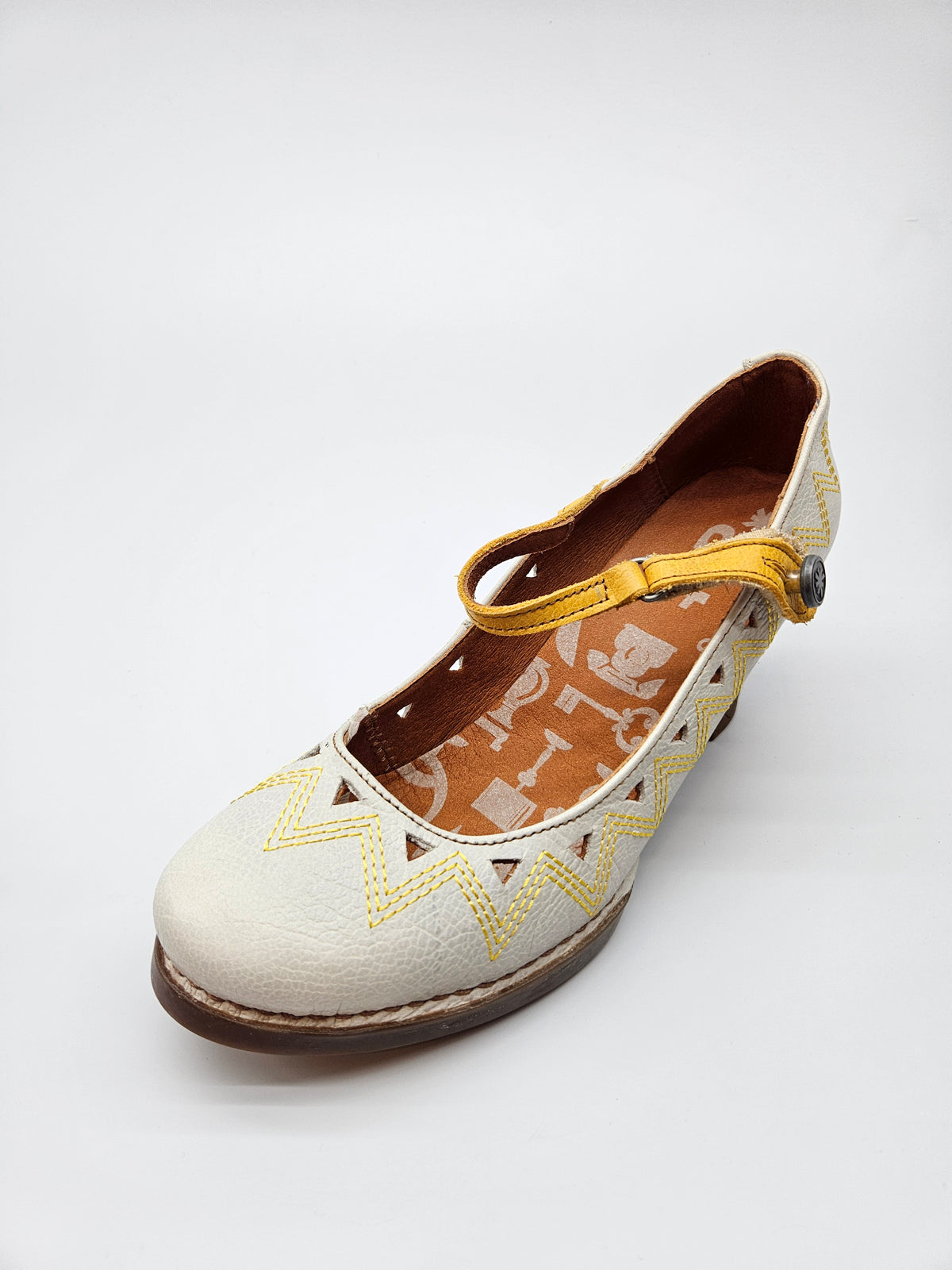 ART NOVI ORIGINAL SANDALKI BR 38