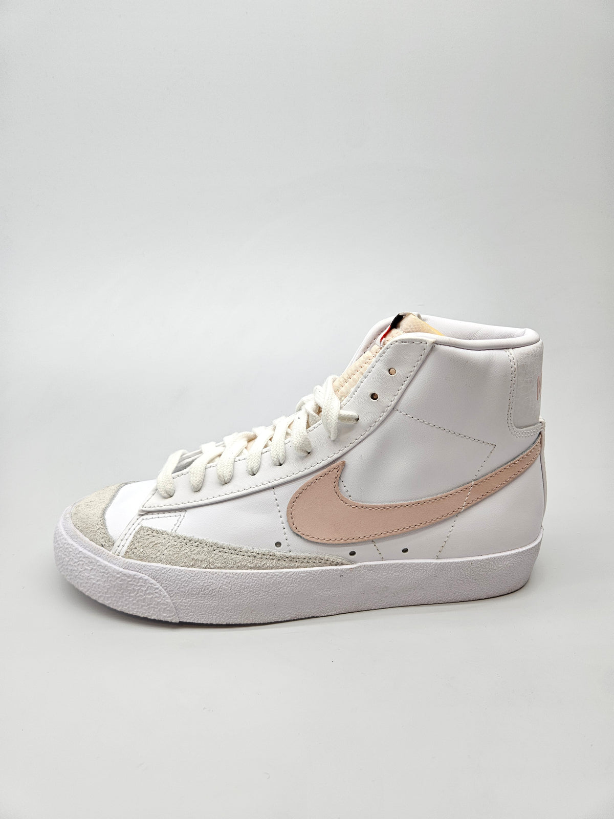 NIKE NOVI ORIGINAL PATIKI BR 39
