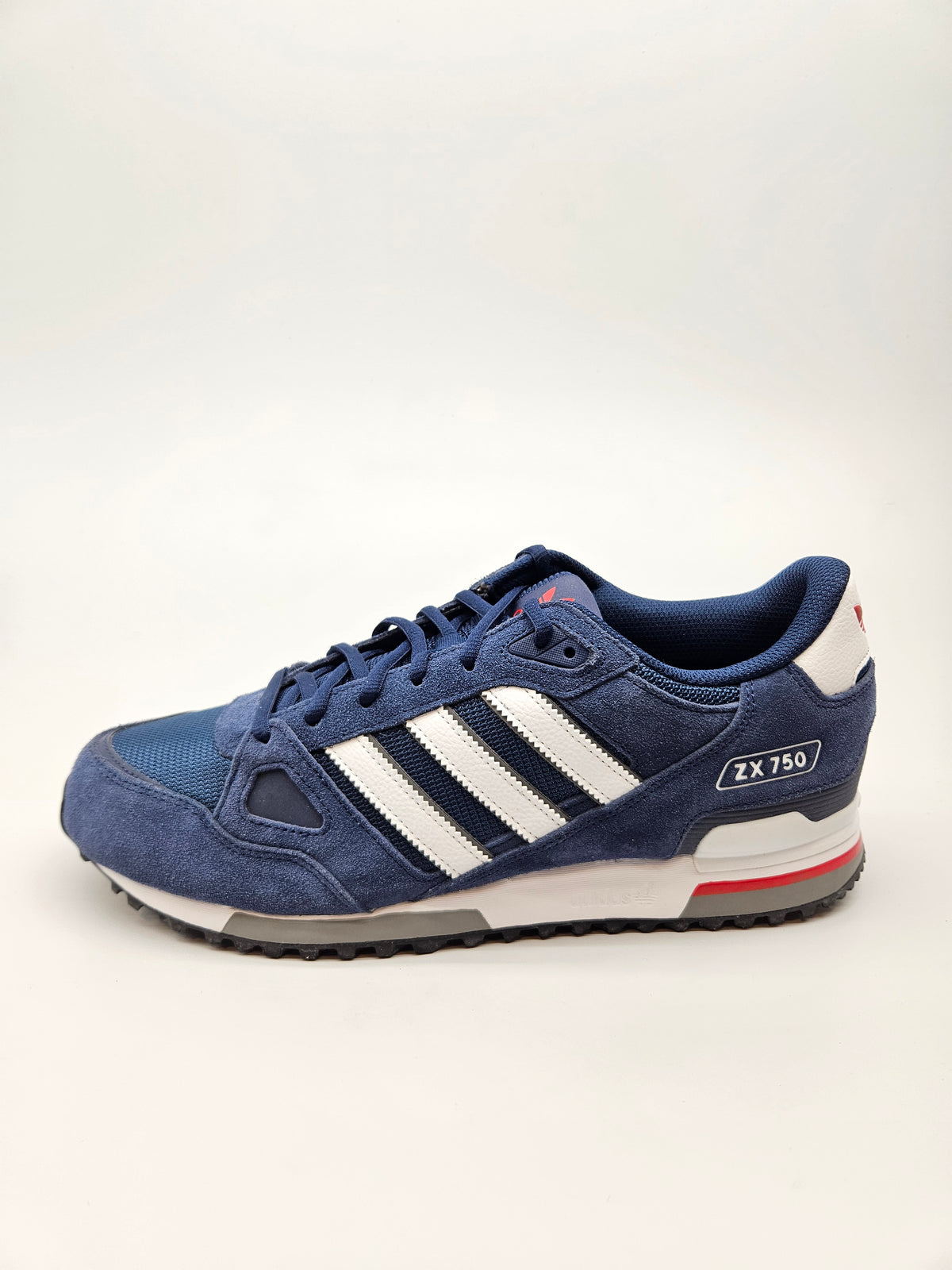 ADIDAS NOVI ORIGINAL PATIKI BR 46.5