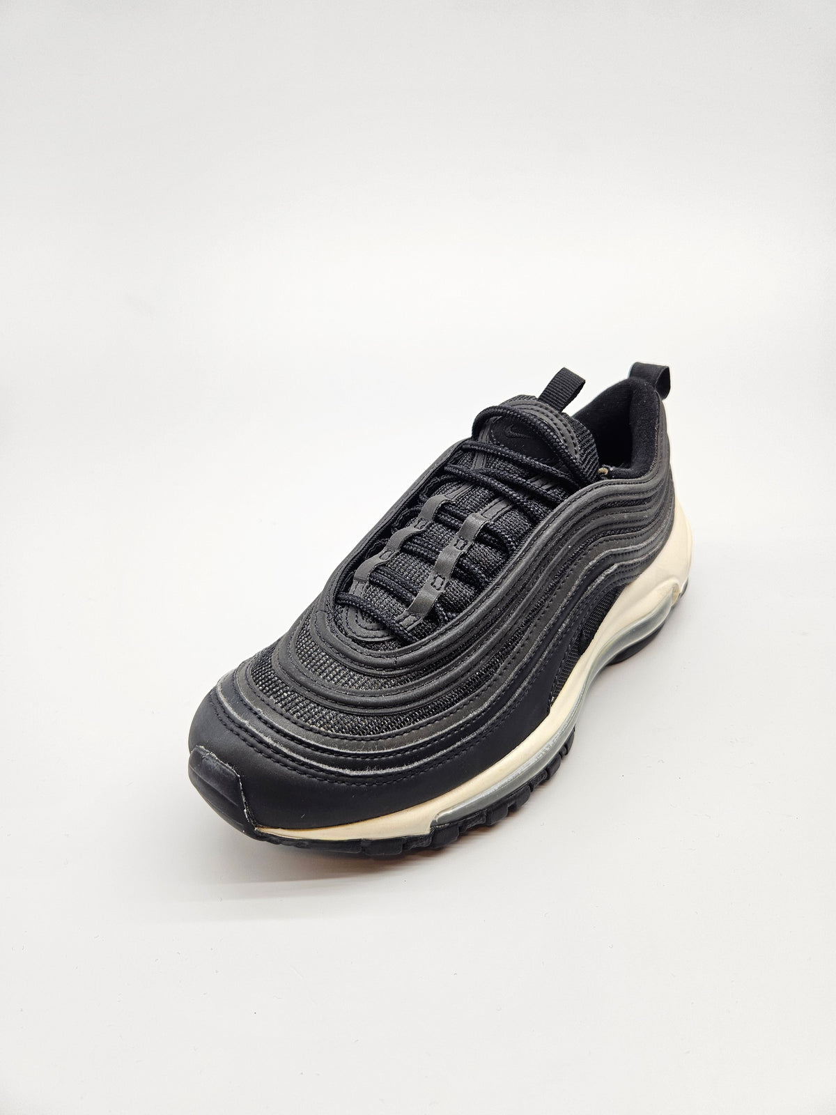 NIKE AIRMAX NOVI ORIGINAL PATIKI BR 36.5