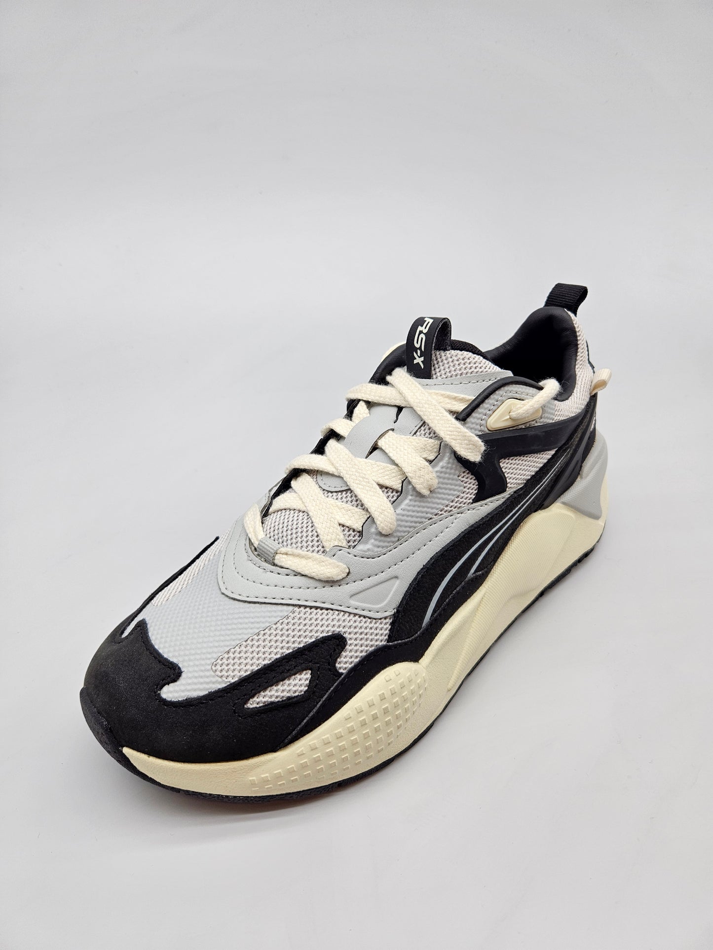 PUMA NOVI ORIGINAL PATIKI BR 40.5