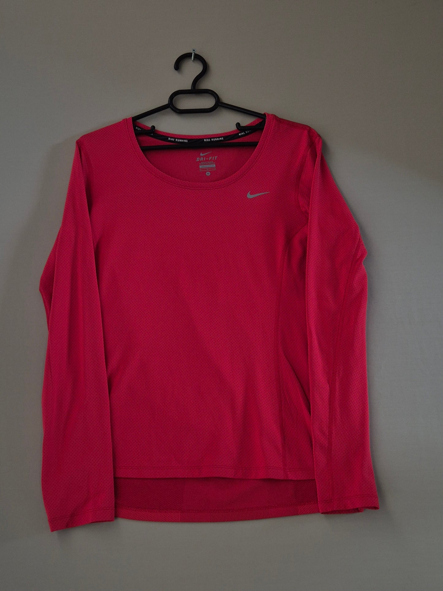 NIKE ZENSKA BLUZA GOLEMINA M
