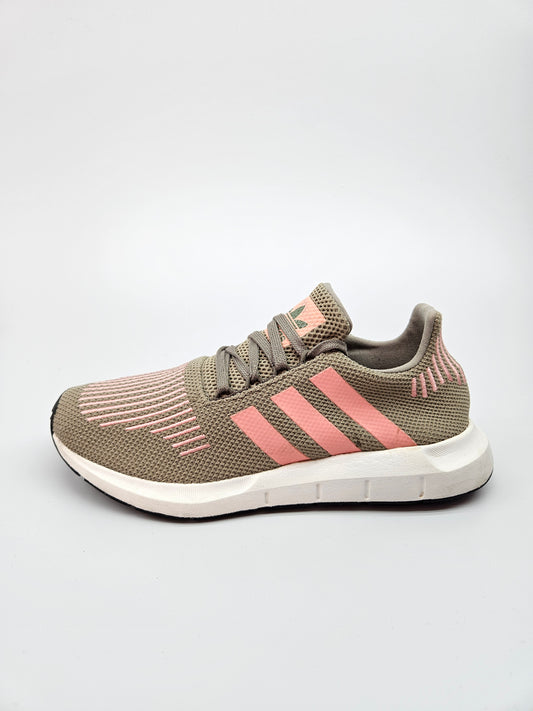 ADIDAS ORIGINAL PATIKI 40