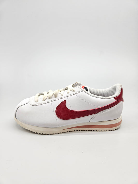 NIKE ORIGINAL PATIKI 40.5