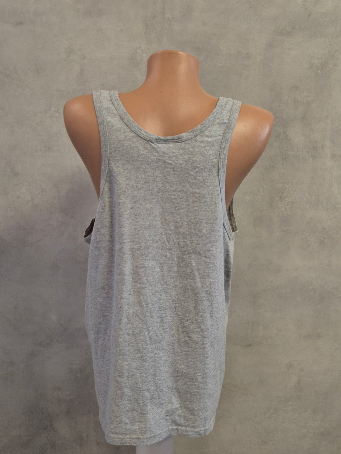 LEE ZENSKA MAICA GOLEMINA M