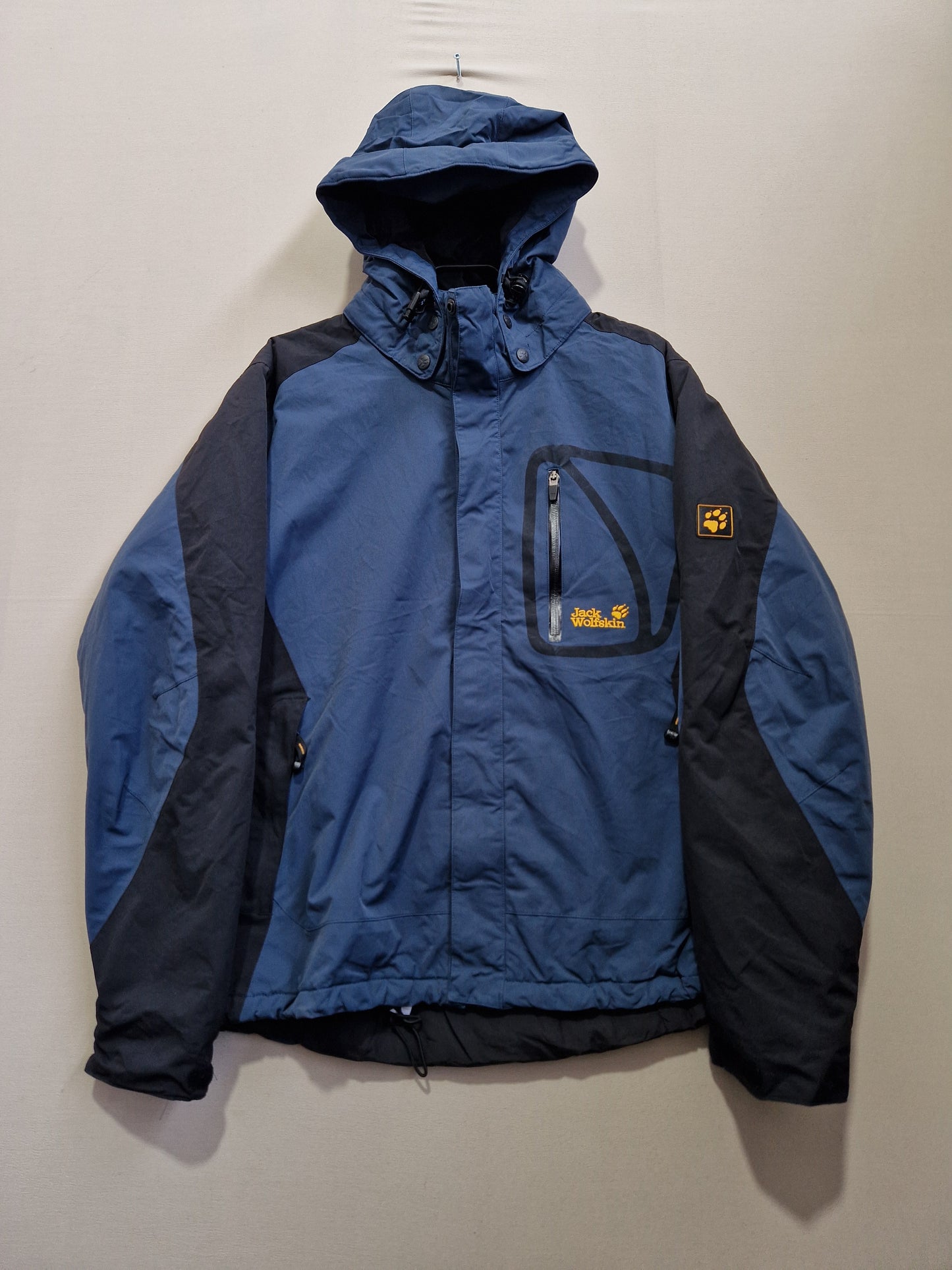 JACK WOLFSKIN MASKA VODOODPORNA JAKNA GOLEMINA M