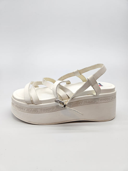 TOMMY HILFIGER ORIGINAL SANDALKI BR 39