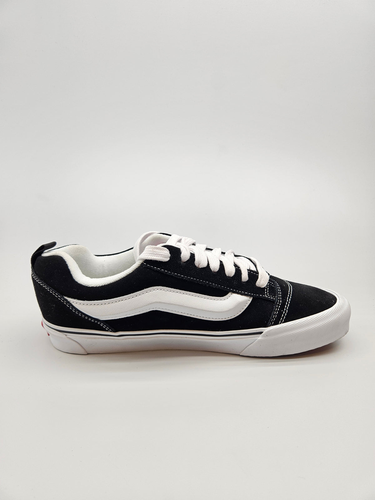 VANS NOVI ORIGINAL PATIKI BR 45