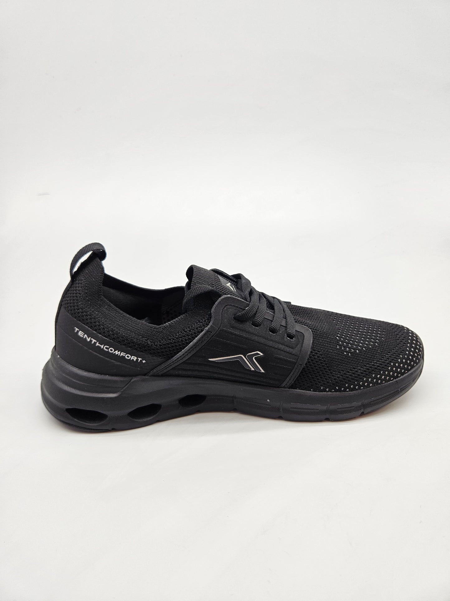 TECH COMFORT NOVI ORIGINAL PATIKI BR 42