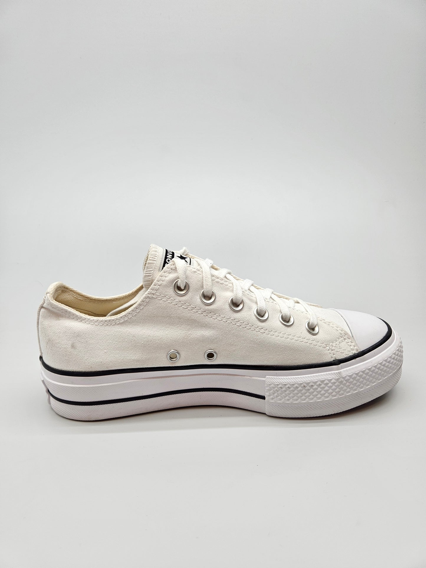 CONVERSE NOVI ORIGINAL PATIKI BR 39.5