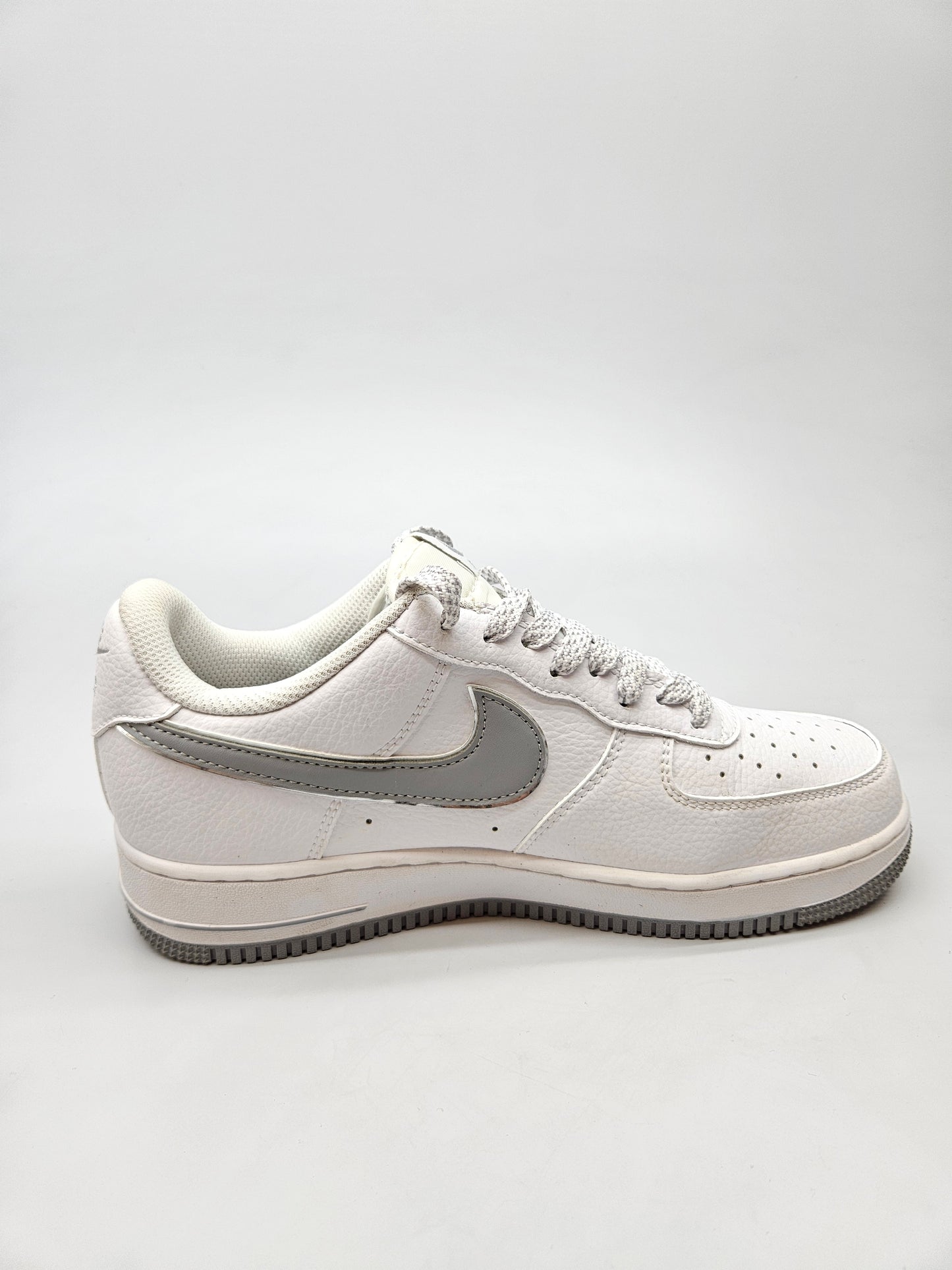 NIKE AF1 ORIGINAL PATIKI BR 42