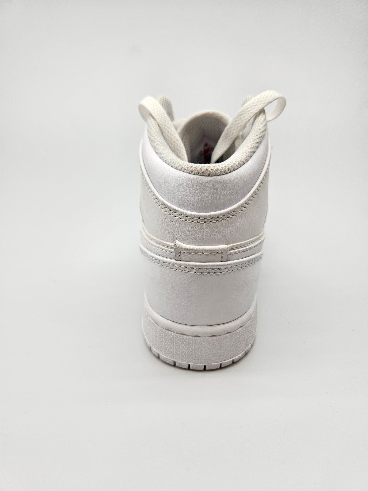 NIKE JORDAN NOVI ORIGINAL PATIKI BR 36