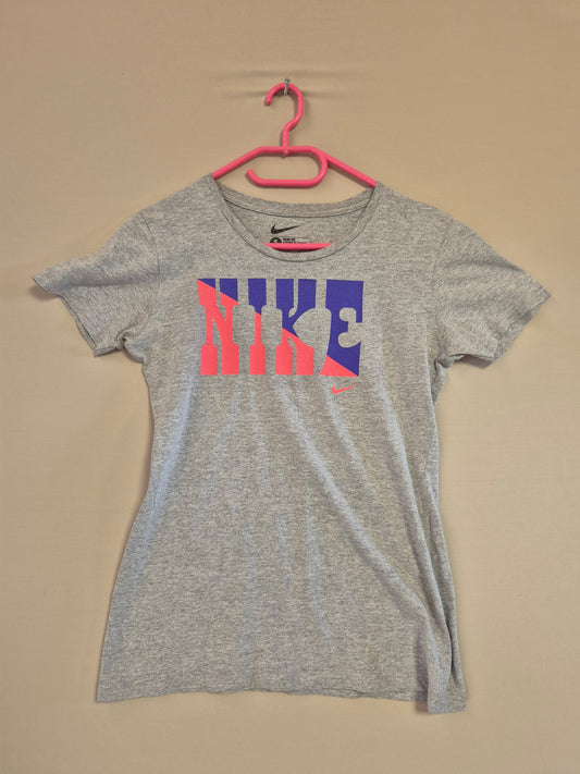 NIKE ZENSKA MAICA GOLEMINA S