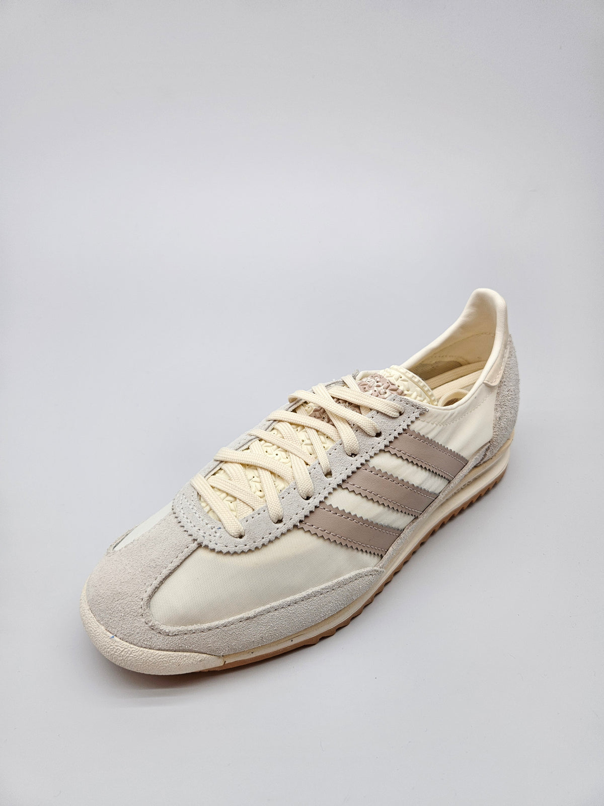ADIDAS NOVI ORIGINAL PATIKI BR 39