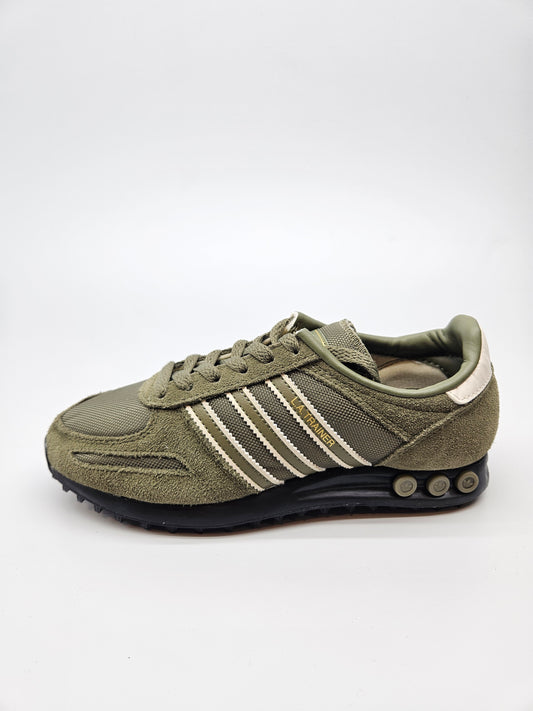ADIDAS NOVI ORIGINAL PATIKI BR 38.5
