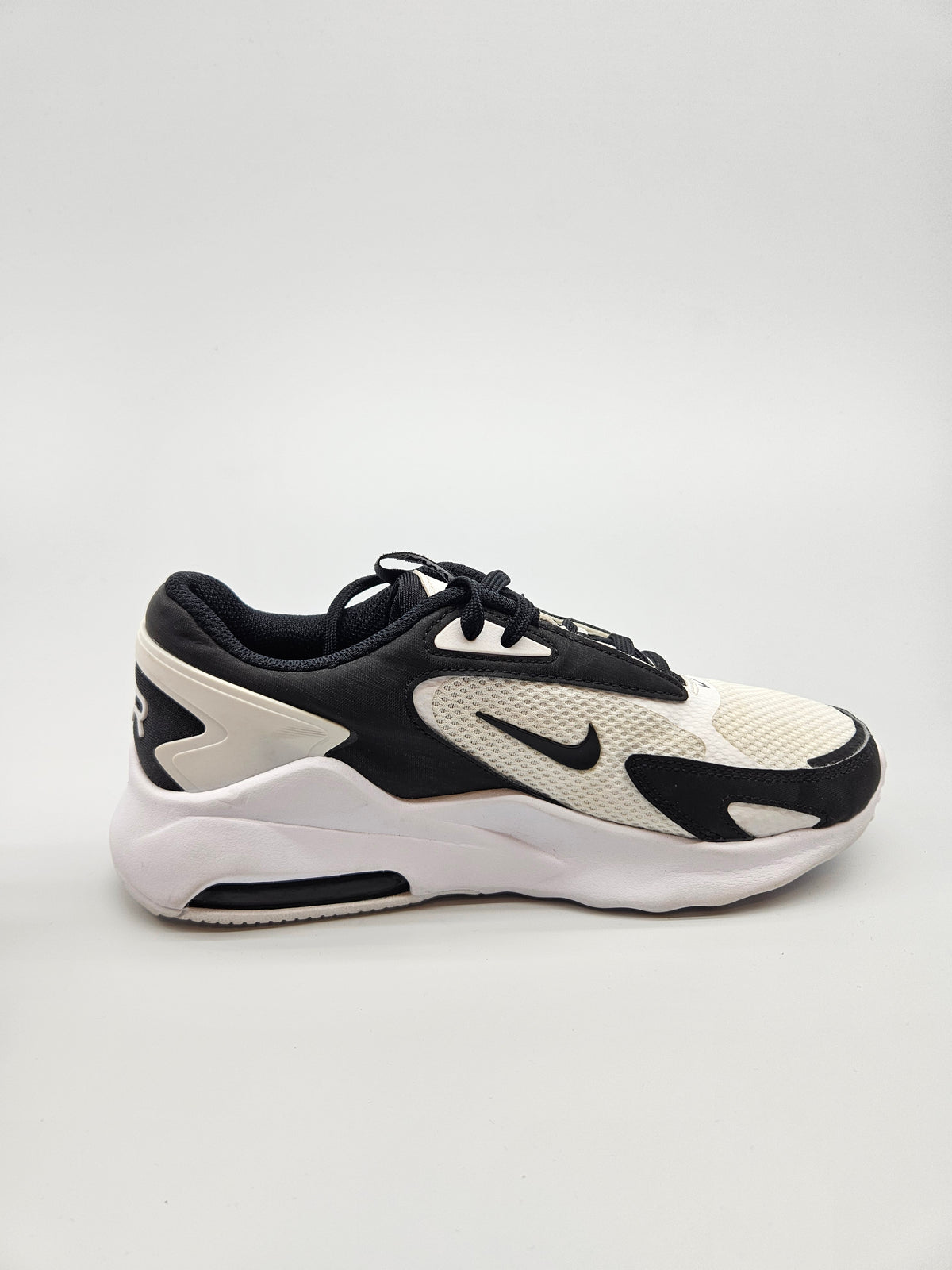NIKE ORIGINAL PATIKI 38.5