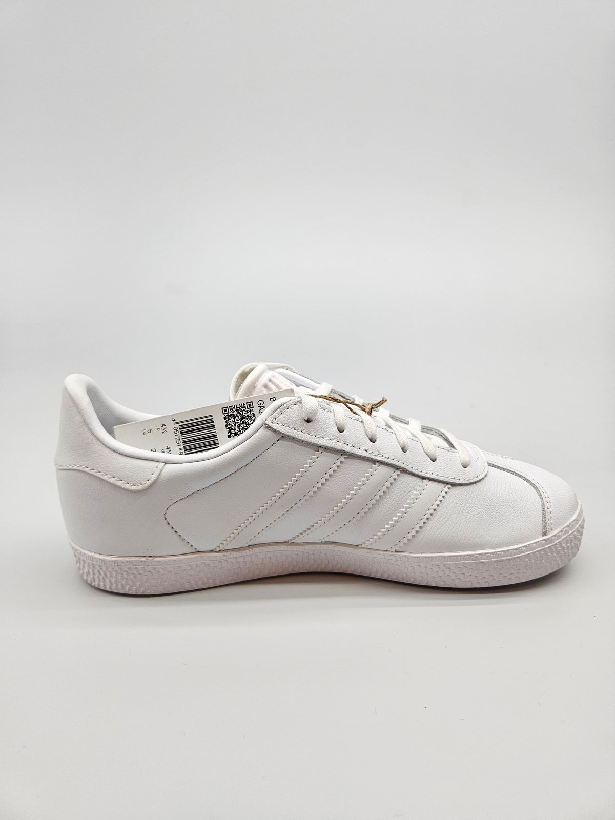 ADIDAS GAZELLE NOVI ORIGINAL PATIKI BR 37