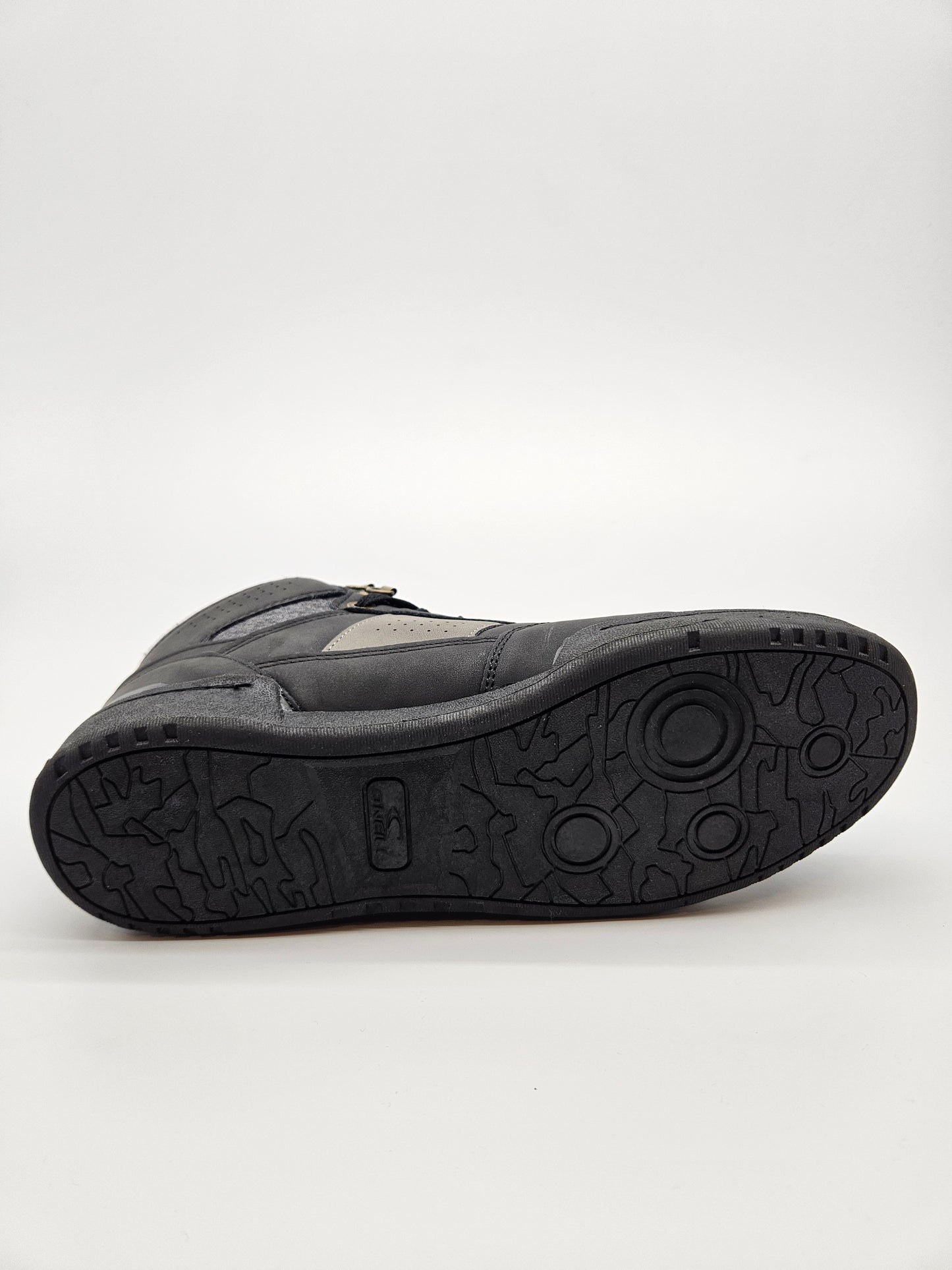 ONEILL NOVI ORIGINAL PATIKI BR 40