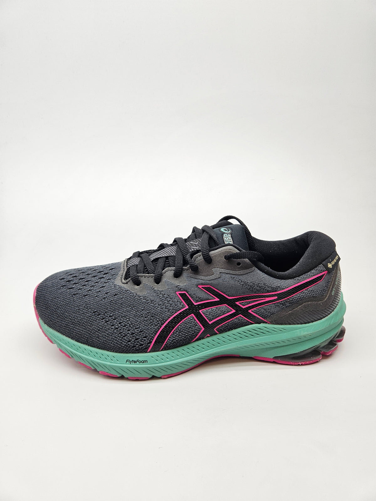 ASICS GORETEX  ORIGINAL PATIKI 41.5