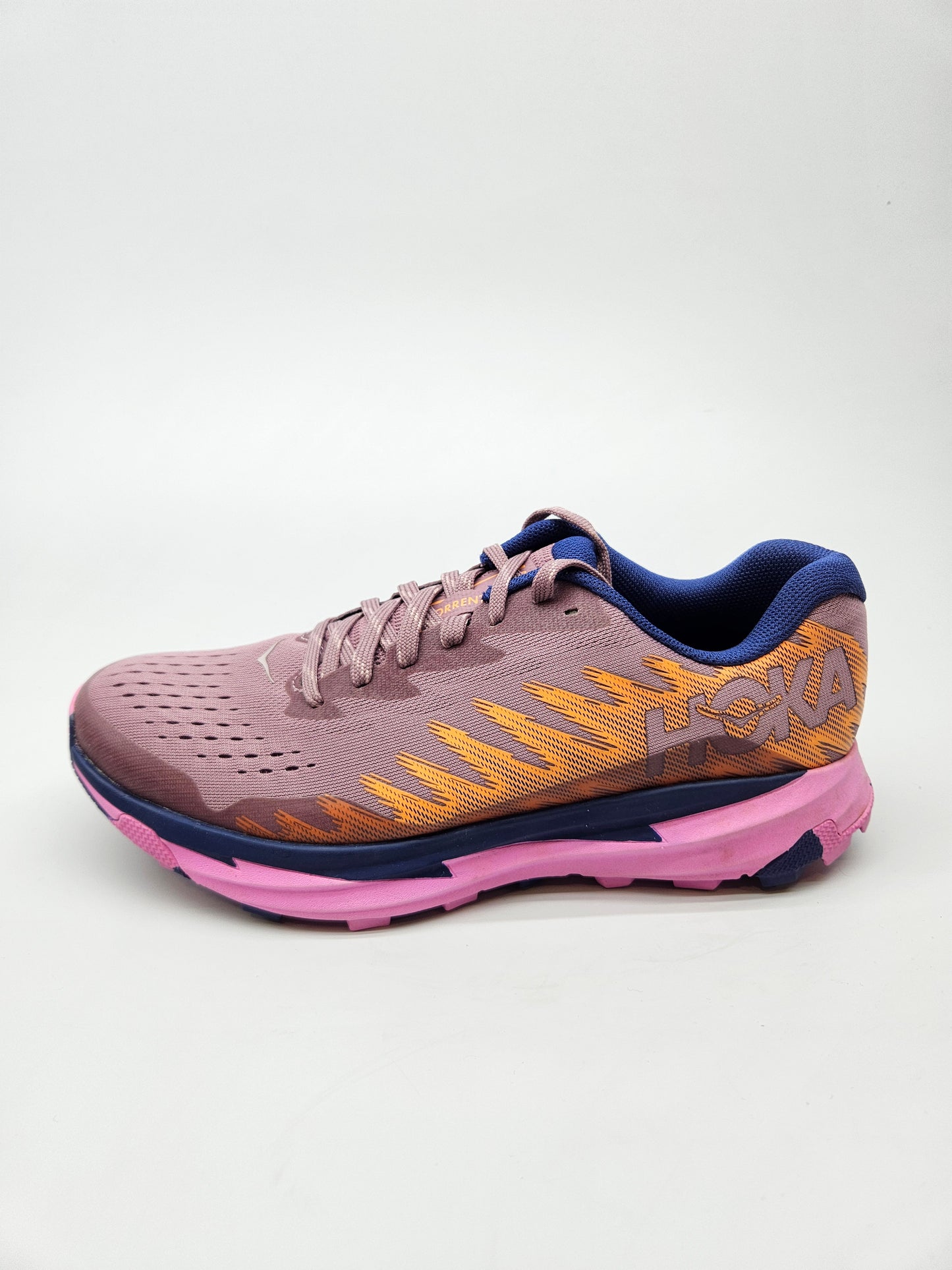 HOKA NOVI ORIGINAL PATIKI BR 38.5