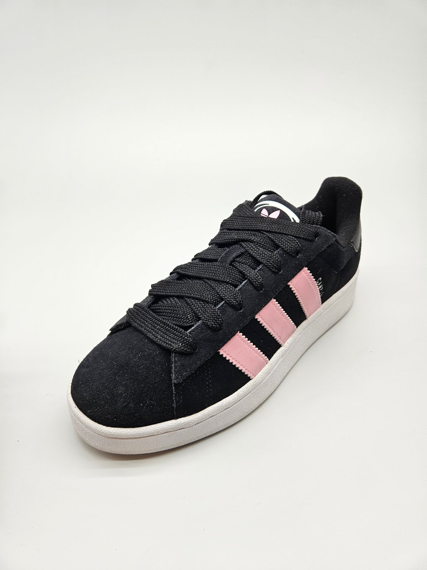 ADIDAS NOVI ORIGINAL PATIKI BR 43