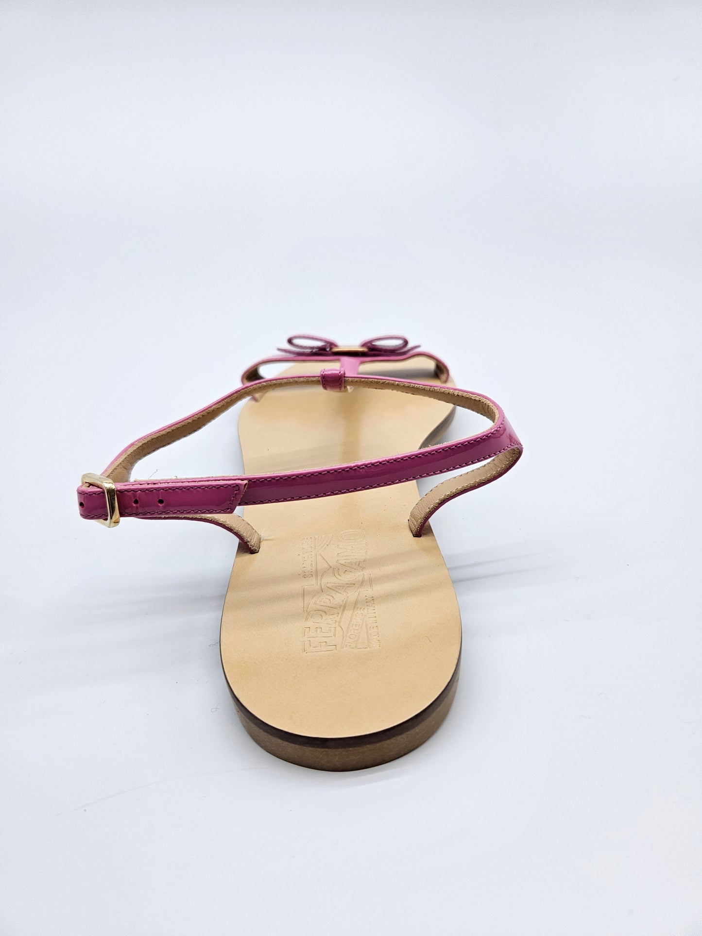 SALVATORE FERRAGAMO NOVI ORIGINAL SANDALKI BR 39