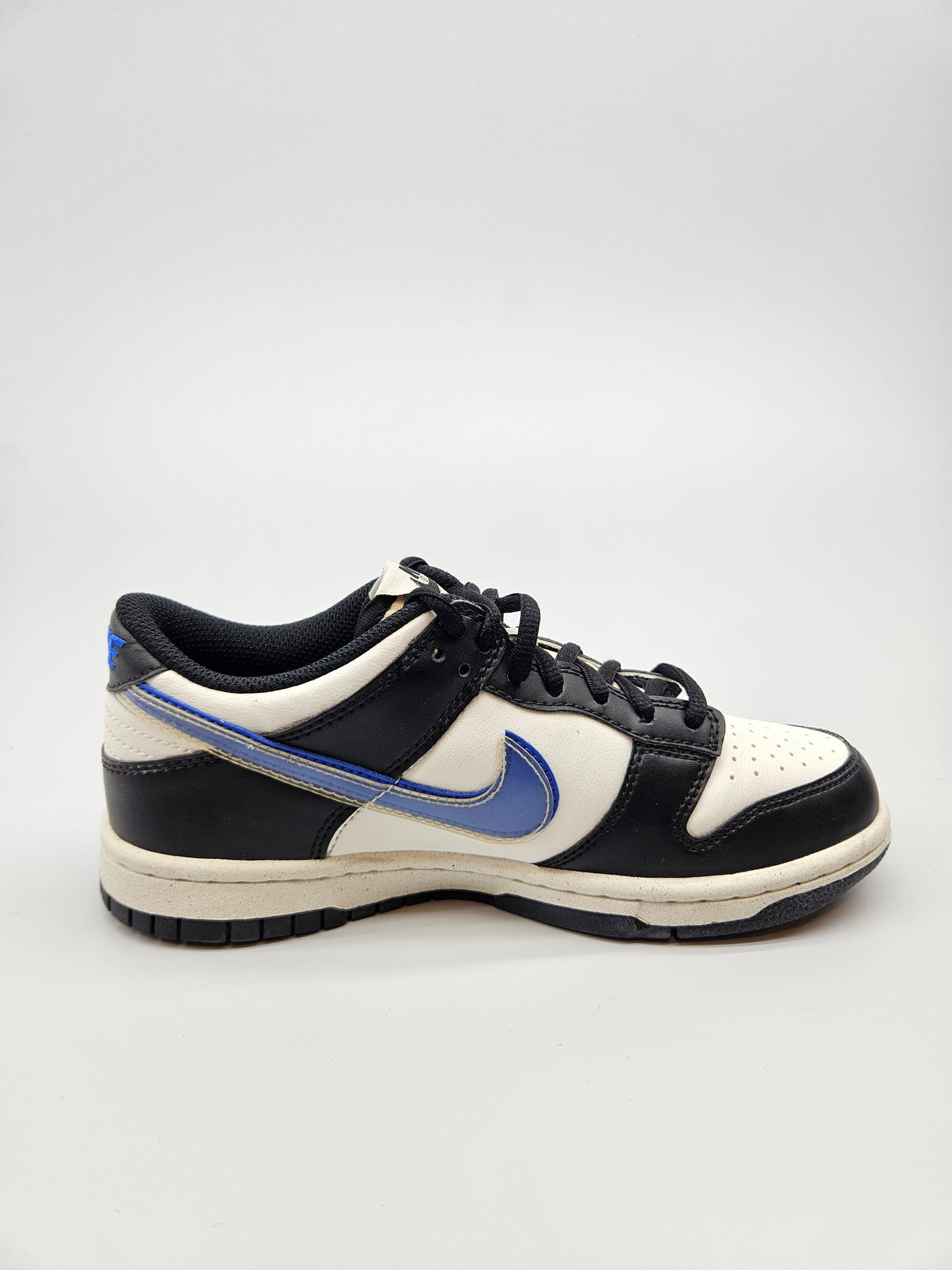 NIKE NOVI ORIGINAL PATIKI BR 36