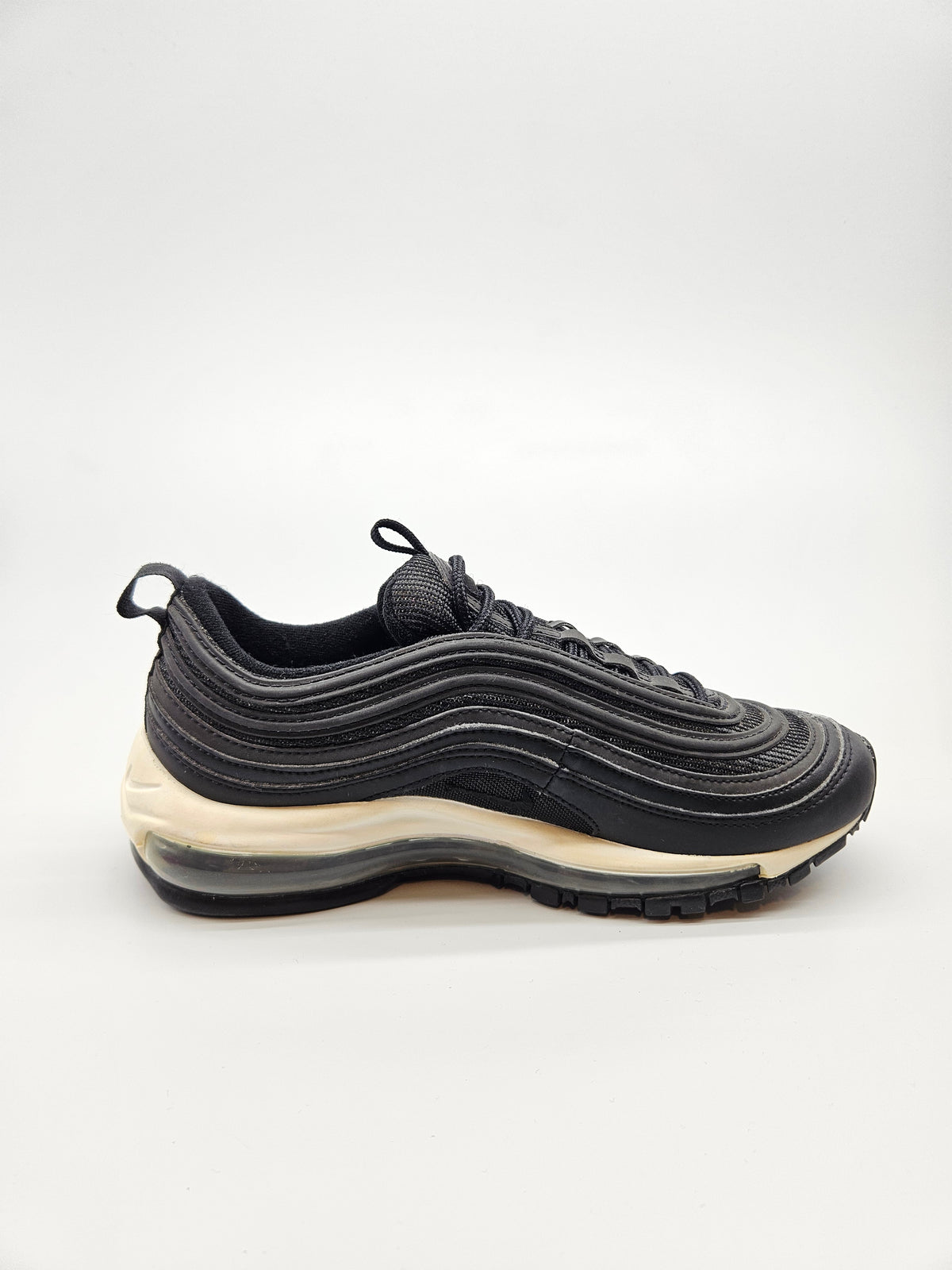 NIKE AIRMAX NOVI ORIGINAL PATIKI BR 36.5