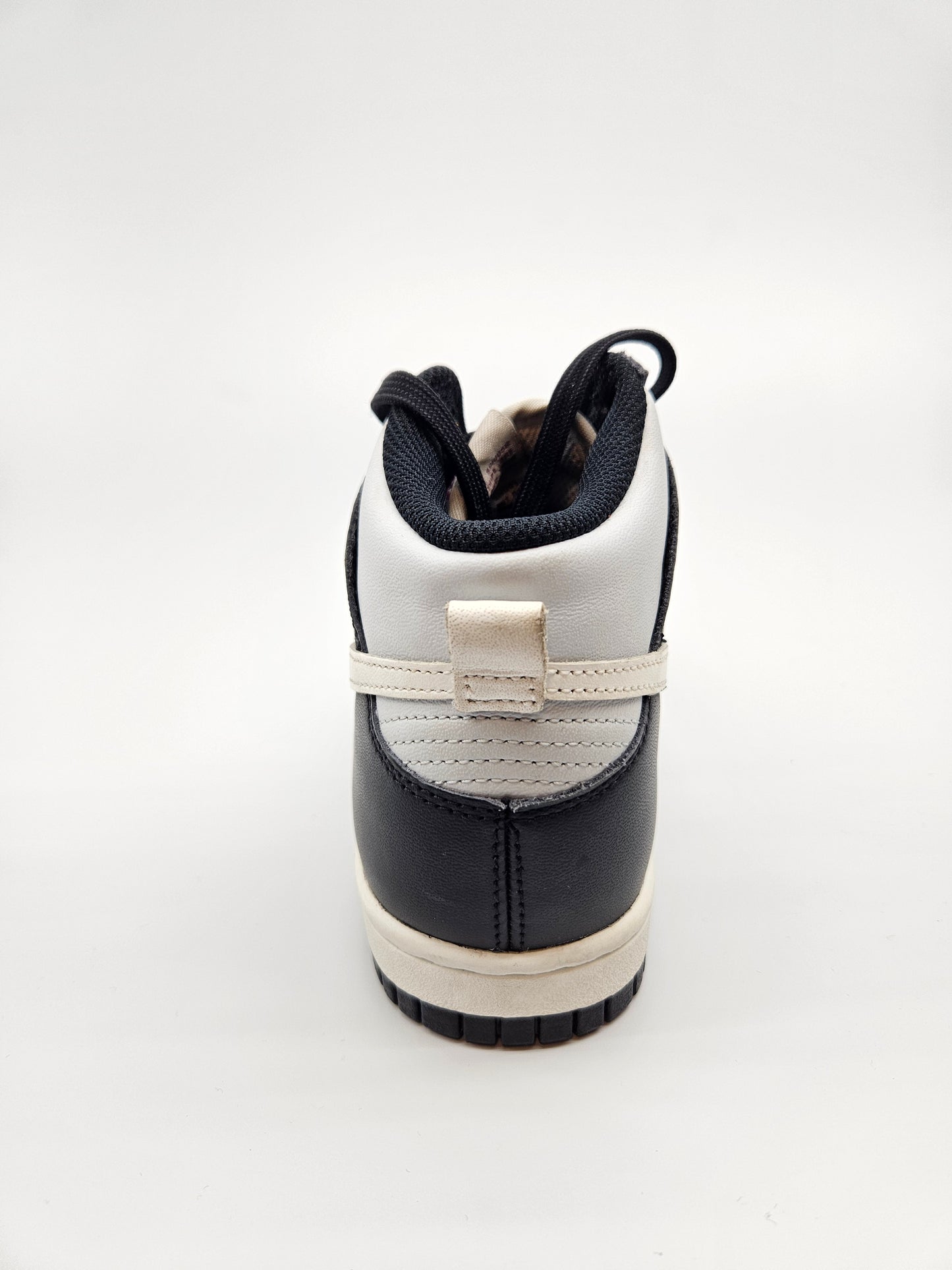 NIKE NOVI ORIGINAL PATIKI BR 36.5