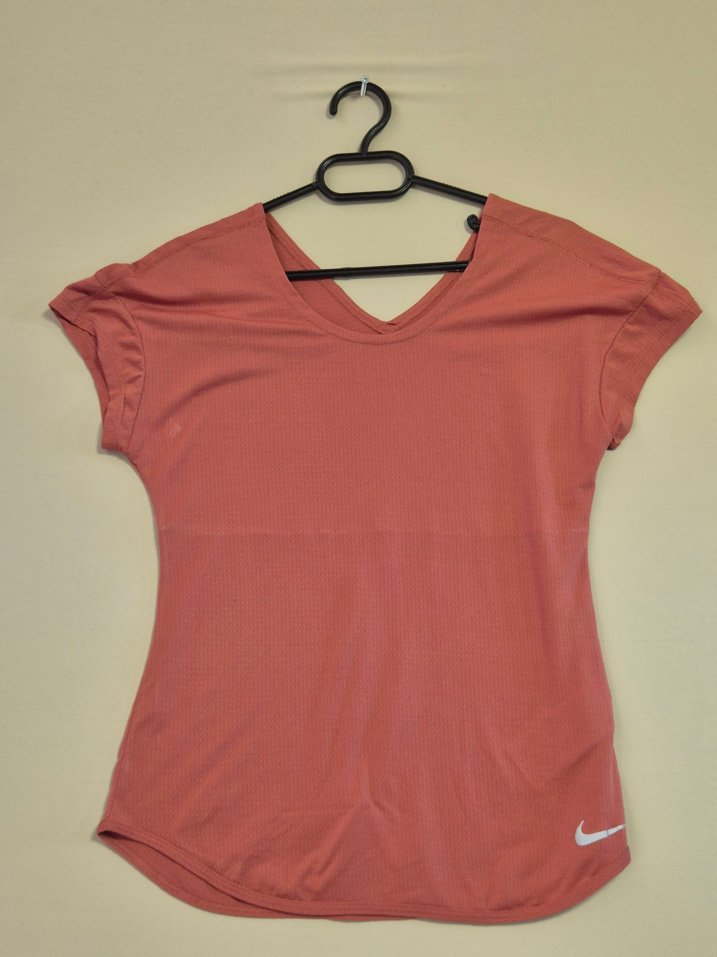 NIKE ZENSKA MAICA GOLEMINA S