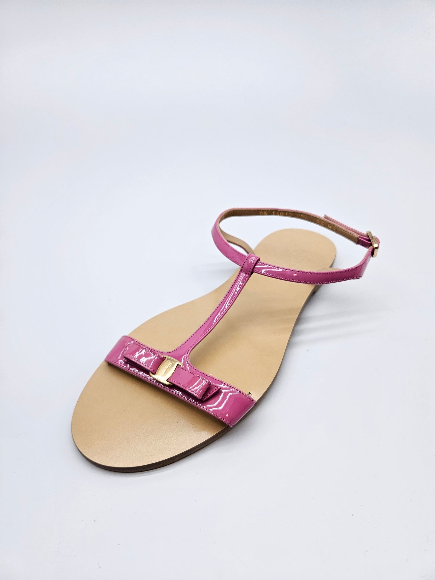 SALVATORE FERRAGAMO NOVI ORIGINAL SANDALKI BR 39