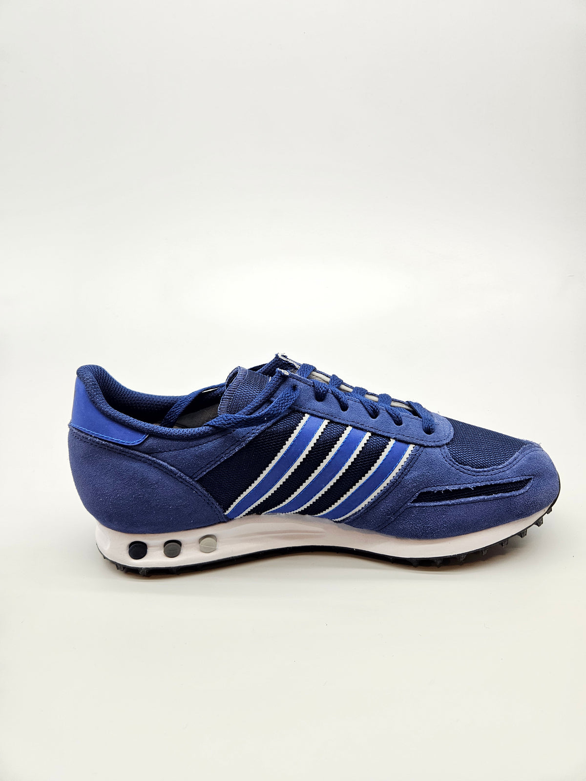 ADIDAS NOVI ORIGINAL PATIKI BR 44