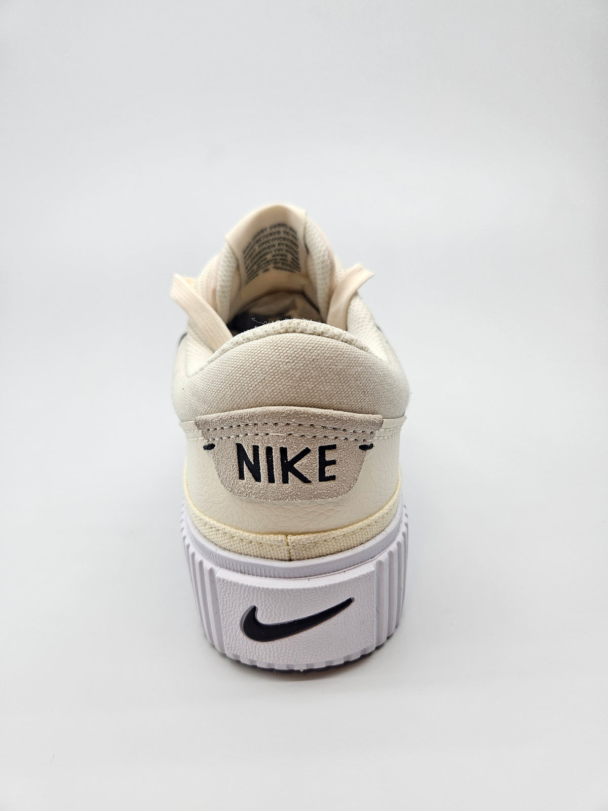 NIKE NOVI ORIGINAL PATIKI BR 40