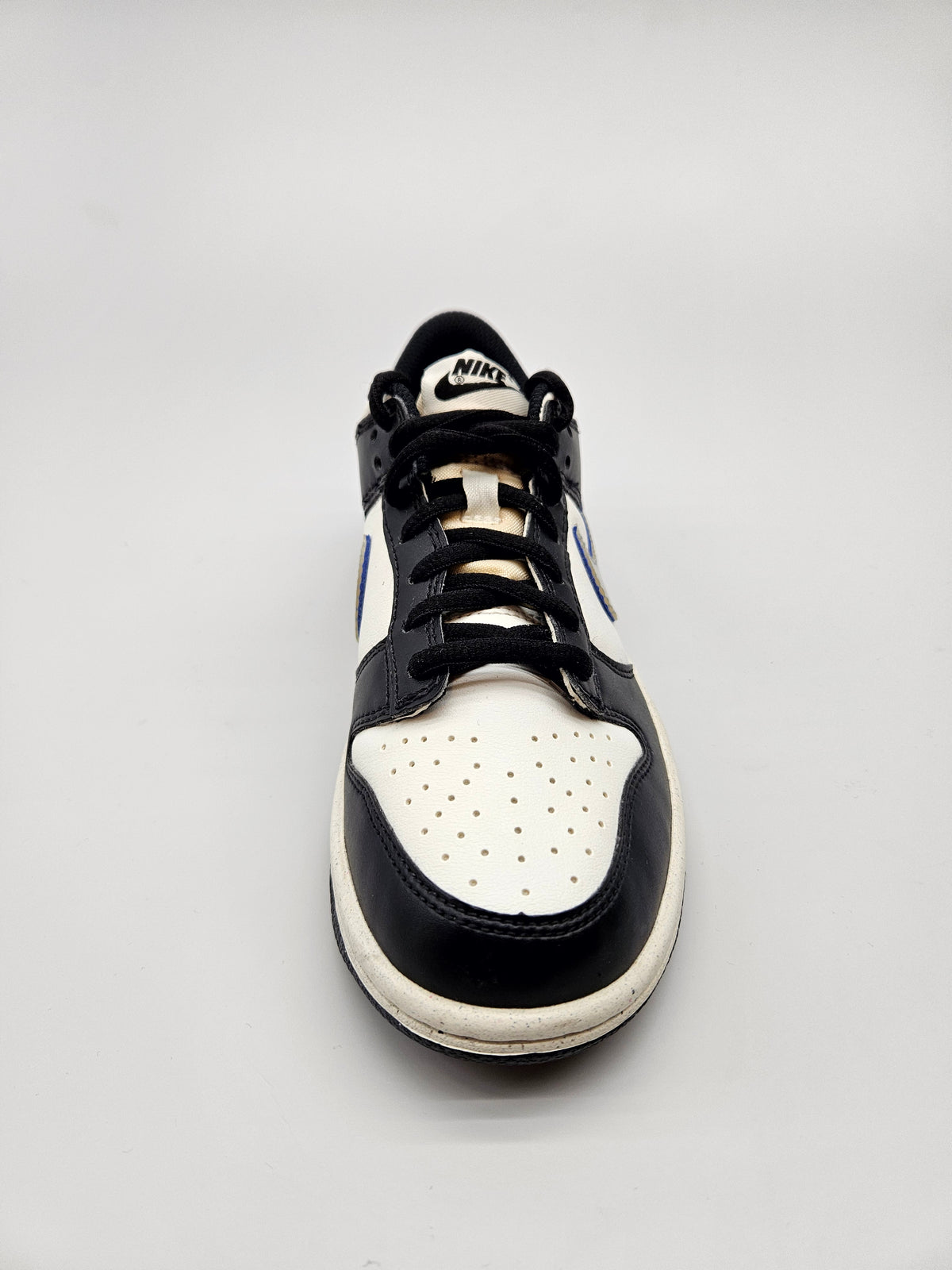 NIKE NOVI ORIGINAL PATIKI BR 36