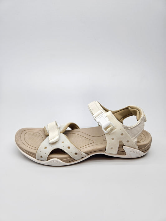 GREWN COMFORT ORIGINAL SANDALKI BR 40